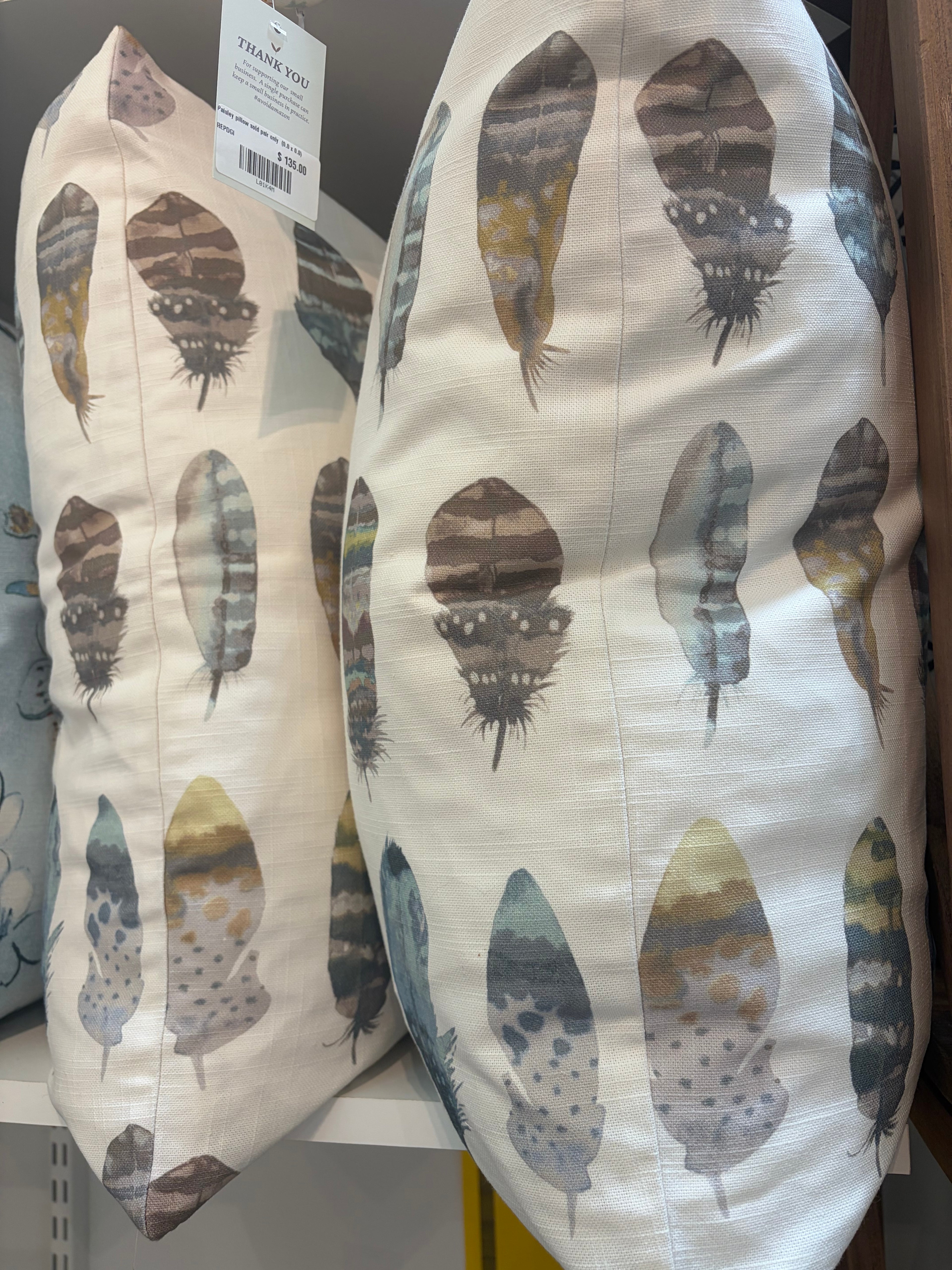 Cozy Leaf Pillow