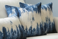 Kanoko saphire velvet pillow
